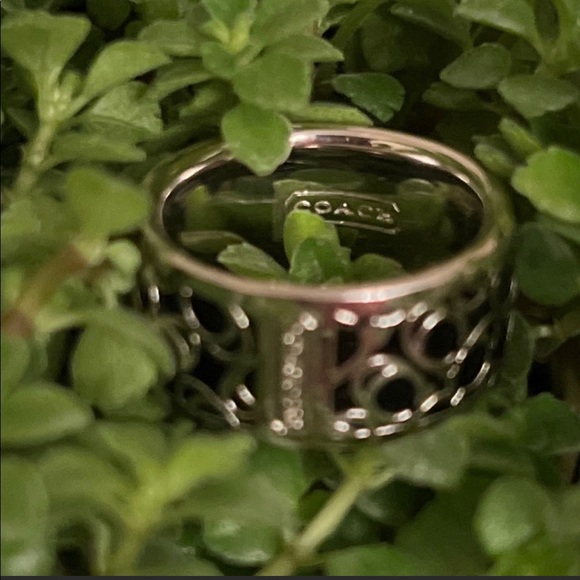 COACH Miranda enamel signature ring. - Picture 2 of 6